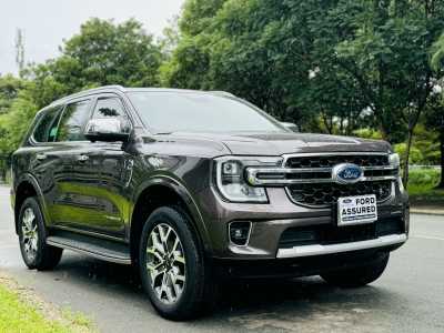 EVEREST 2.0L TITANIUM (4x4) 2022 - Odo: 19.000km