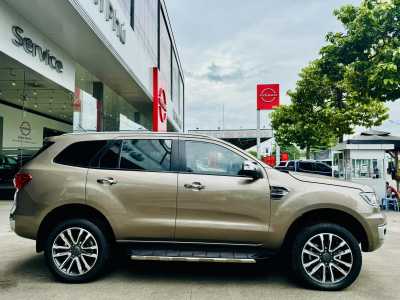 EVEREST 2.0L TITANIUM (4x4) 2019z5651658414382_77cb3497f0f2cdbf97136b8244f7d611